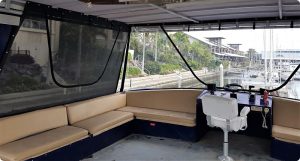 Clears mesh screens houseboat